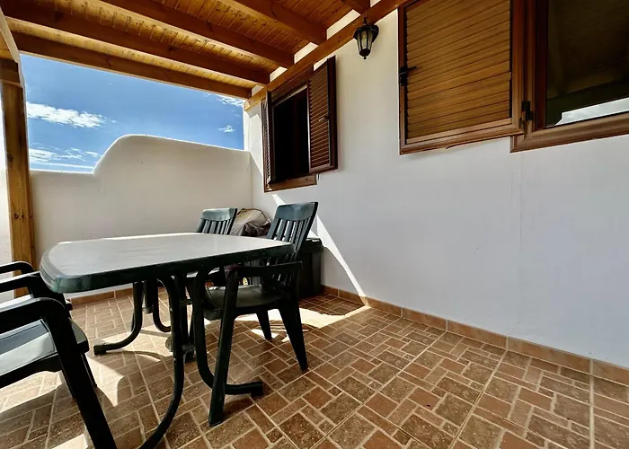 Poolside Villa, Golf Del Sur Villa