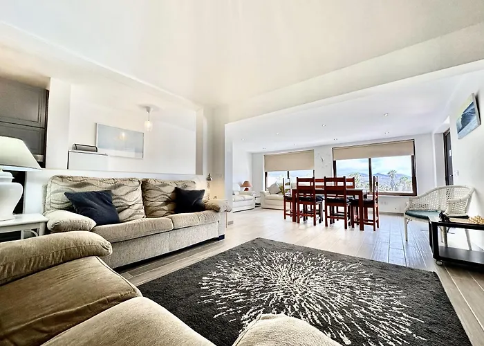 Poolside Villa, Golf Del Sur Villa *