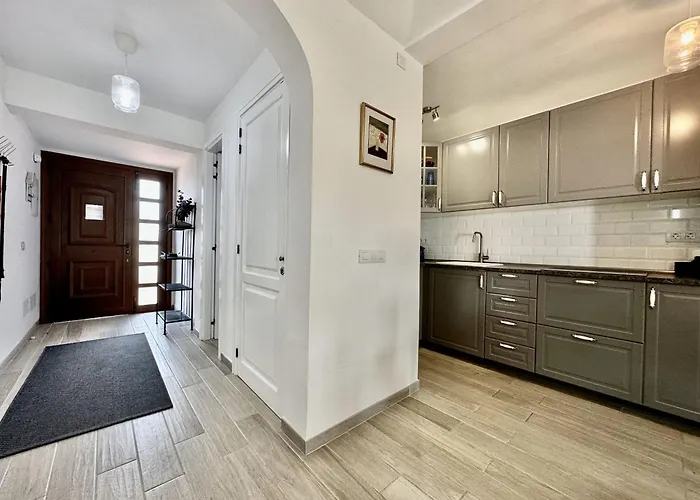 Poolside Villa, Golf Del Sur * San Miguel de Abona