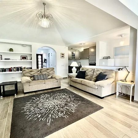 Poolside Villa, Golf Del Sur Villa San Miguel de Abona